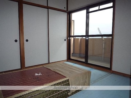 ハイシティ松山[2LDK/66.15m2]の収納