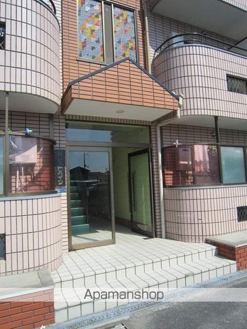 パレットハイツの玄関写真