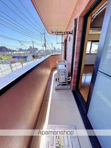 ファーストアベニューの内装写真