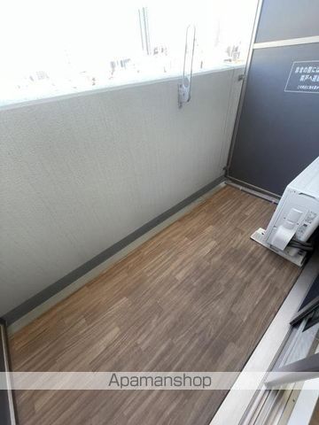 PRESSANCEOGIMACHIEKIMAEの内装写真