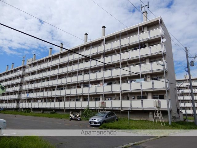 ビレッジハウス富丘7号棟の外観写真