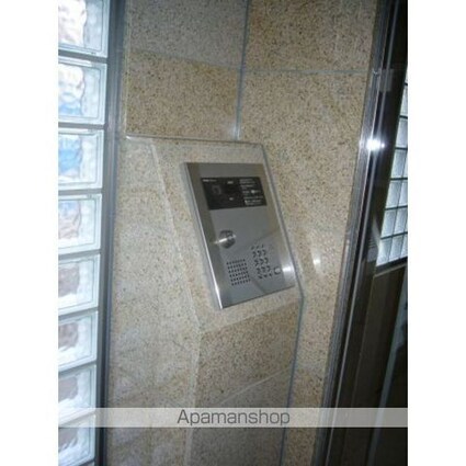 あるふぁⅠ[1LDK/44.61m2]のエントランス1