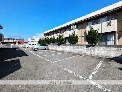 セジュールＫ１[2LDK/53.46m2]の駐車場1