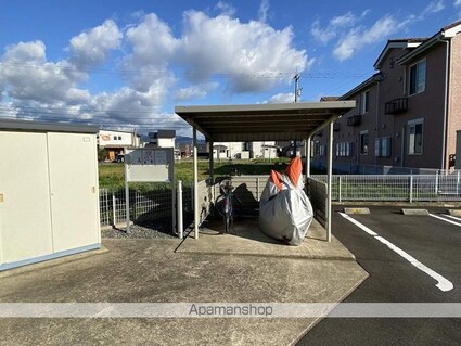 サニー　セイバリ　Ⅳ[2LDK/61.45m2]の駐車場