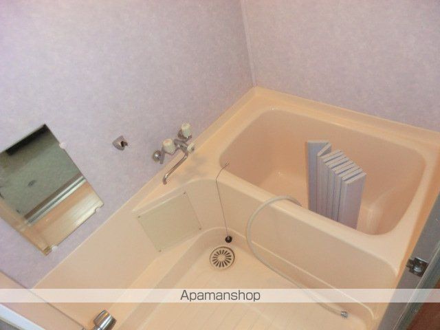 コスモロイヤル東苗穂A棟の内装写真
