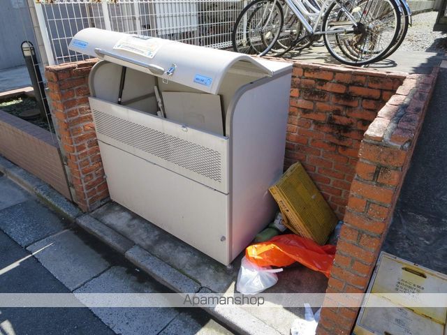 アルシオンハイツ葛西の玄関写真