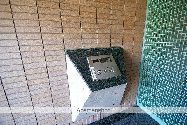 ハウスエバーグリーンの玄関写真
