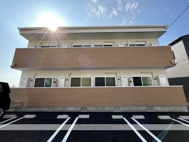 COLLINA中山新町の外観写真