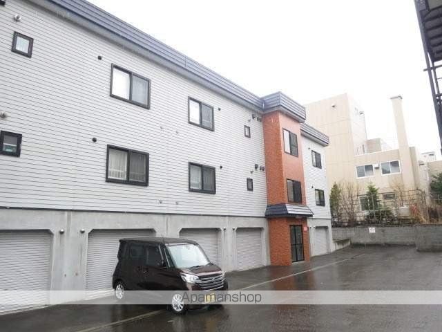 オークヒルズAの玄関写真