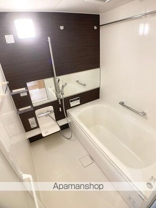 Ｅｓｐｏｉｒ[2LDK/58.37m2]のバス