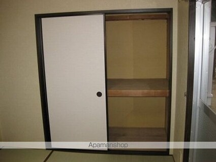 メゾントレビⅠ[1LDK/36.3m2]の収納