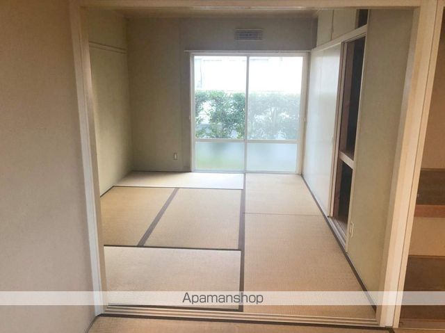 ファミール泉 Bの内装写真