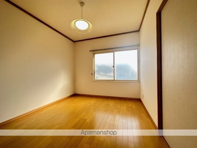 グローリ伏古の内装写真