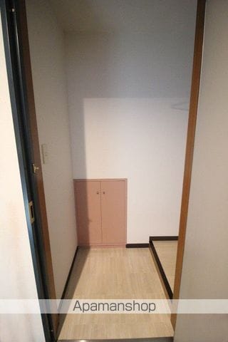 ウルルSTビルの内装写真