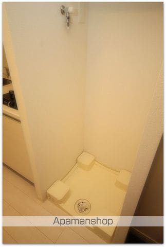 ADVANCEOSAKASERENOの内装写真