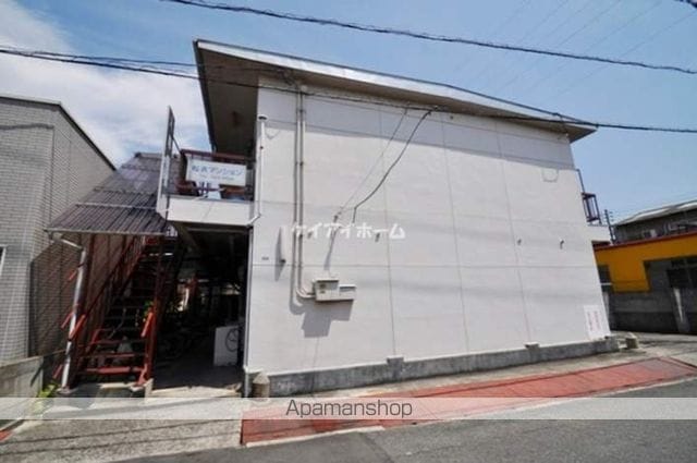 松浜マンションの外観写真