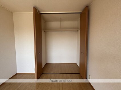滋賀県彦根市西今町[2LDK/52.1m2]の収納