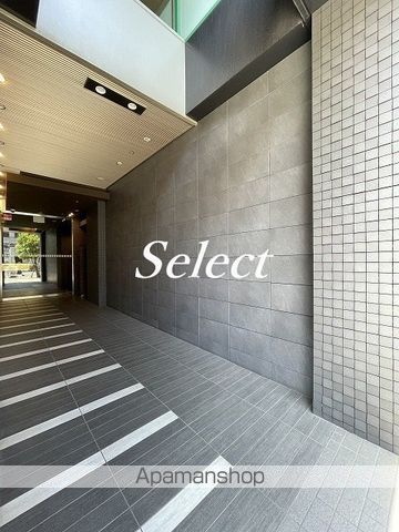 メトロタワー山下町の玄関写真