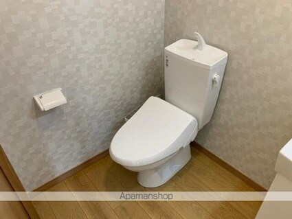 ＧａｒｄｅｎＣｏｕｒｔ上大岡Ａ号棟[1R/18.63m2]のトイレ