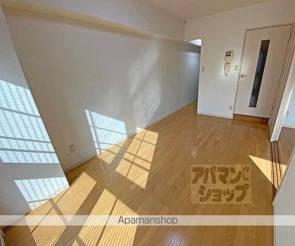 ライフプラザ烏丸御池の内装写真