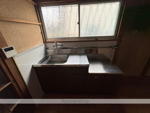 黒原城内町戸建て貸家の内装写真