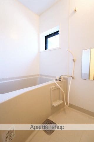 フローラ西山本の内装写真