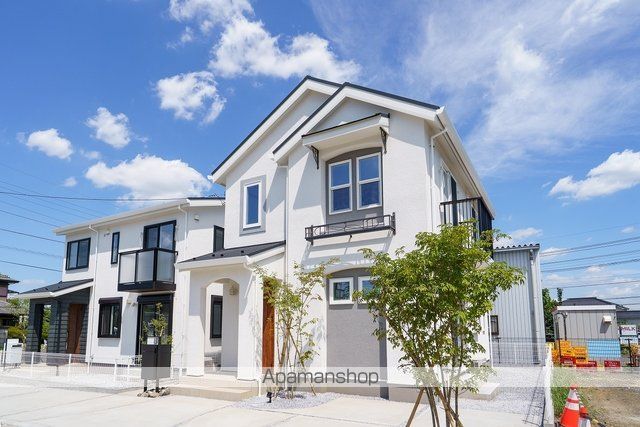 さいたま市見沼区 2階建 築2年の外観写真