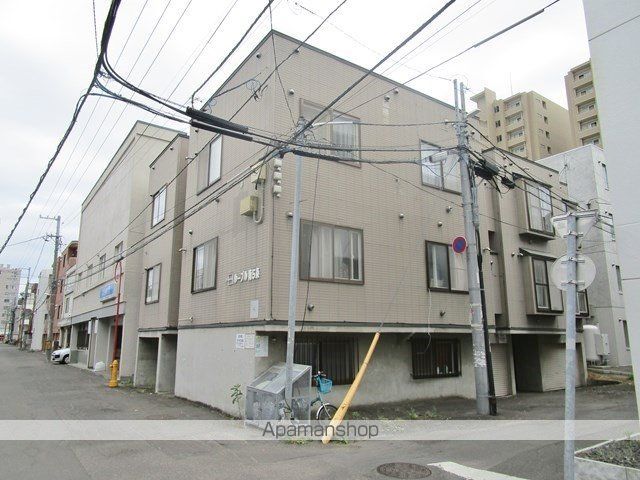 ルーブル南5条の外観写真