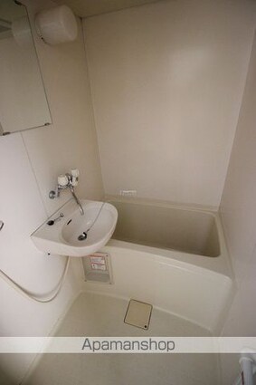 表・[1K/23.18m2]のバス