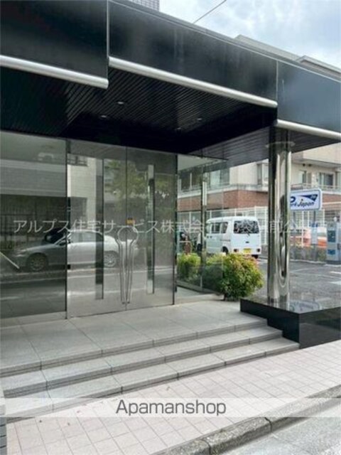 グランデージ都[1R/27.2m2]のエントランス