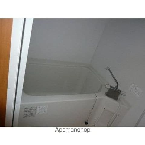 センチュリーコート6番館の内装写真