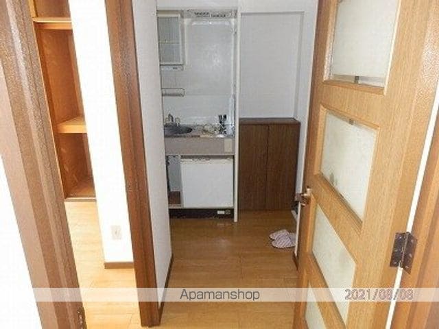 ロイヤルコーポ琴の浦[2K/29.75m2]のキッチン2