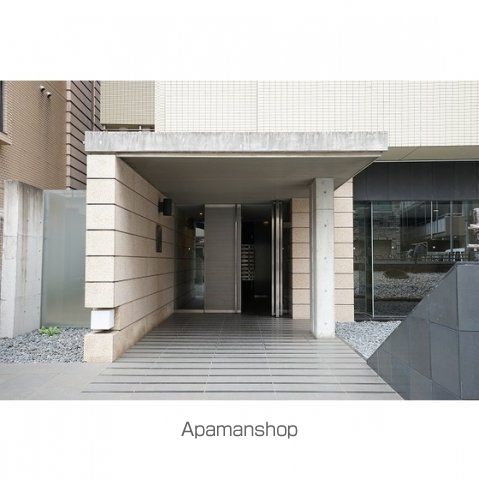 ヴェルステージ川崎の玄関写真