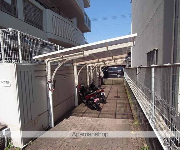 エンブレム城南宮の周辺写真