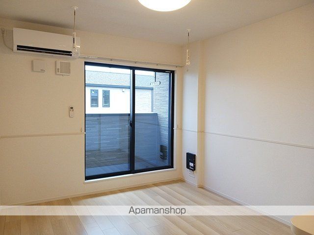 オコトベース Aの内装写真