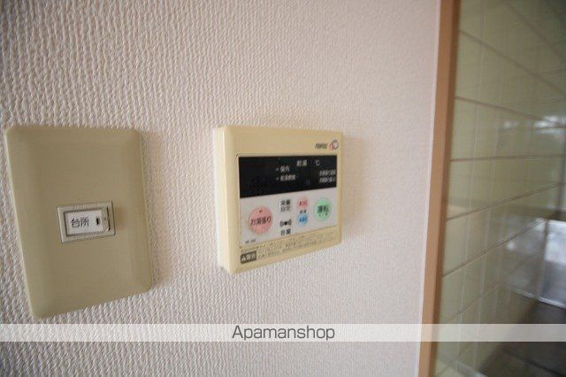 ラフィネ牛田本町の内装写真