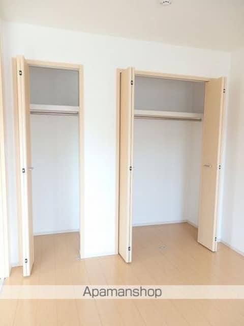 グレイス亀山[2LDK/57.07m2]の収納