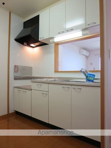 クローバー嶺田の内装写真