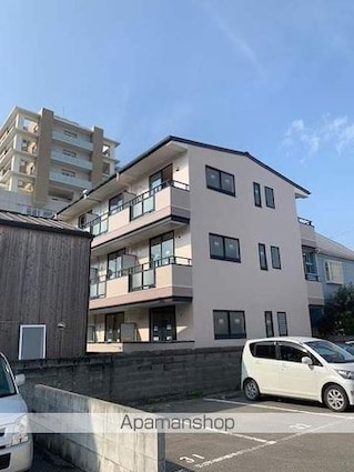 徳島県徳島市南佐古八番町[1K/26m2]の駐車場1