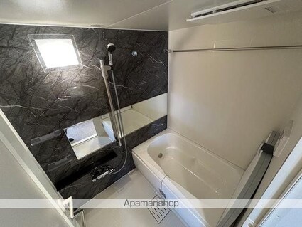 ＬｉｖｅＣａｓａ高円寺[2LDK/49.06m2]のバス