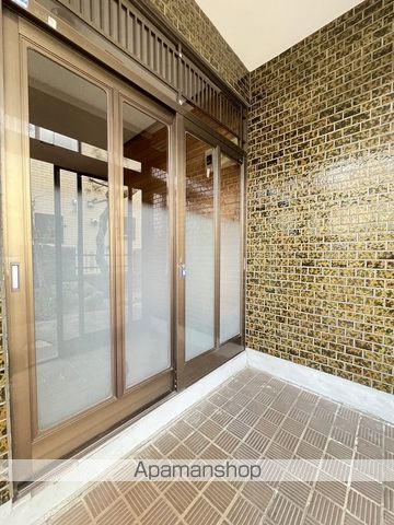 函館本線 桔梗駅 徒歩14分 2階建 築51年の玄関写真
