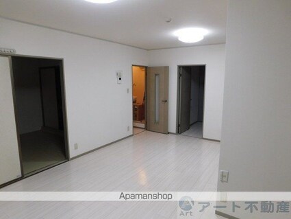 サンシャイン桑原　Ａ棟[2LDK/53.48m2]の内装2