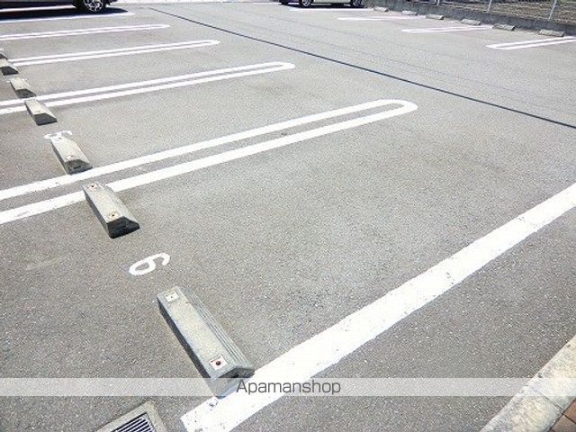 ノール・シャンのその他写真