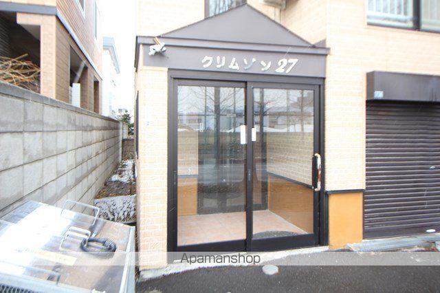 クリムゾン27の玄関写真