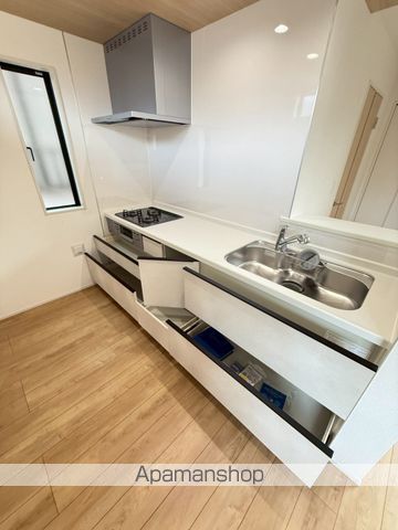 detached 埼玉県三郷市高州１丁目137-9
地図を見る