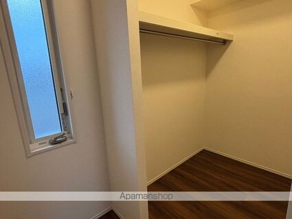 キキョウＫ．ＴツバキＫ．Ｔ　キキョウＫ．Ｔ[1LDK/42.14m2]の収納