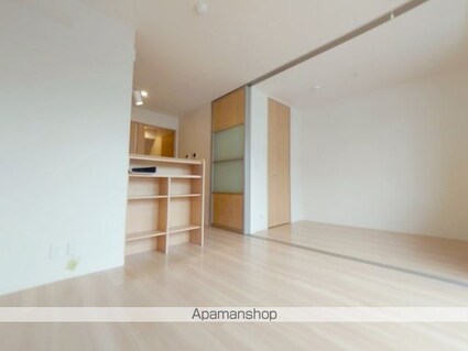 和歌山県和歌山市吹上２丁目[1LDK/33.39m2]のリビング・居間