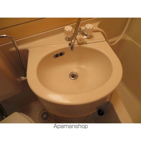カーシュ上馬の内装写真