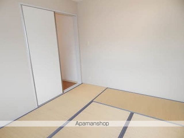 バリュージュ河島 A棟の内装写真
