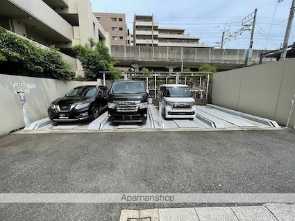 千葉県松戸市東松戸２丁目[3LDK/78.08m2]の駐車場2